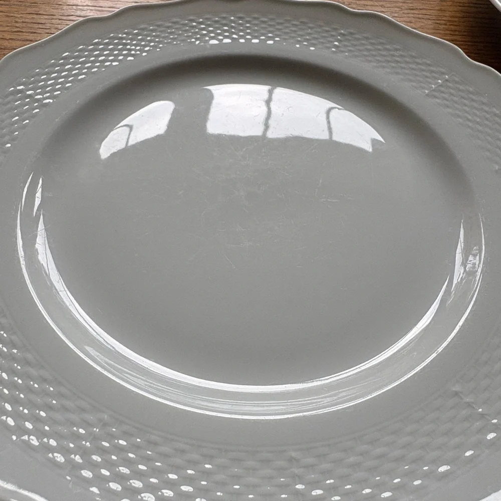 Belvedere by Kaiser W Germany set of 5 White plates ~10.5 in